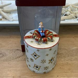 Villeroy & Boch white tea light candle canister clown detail with box